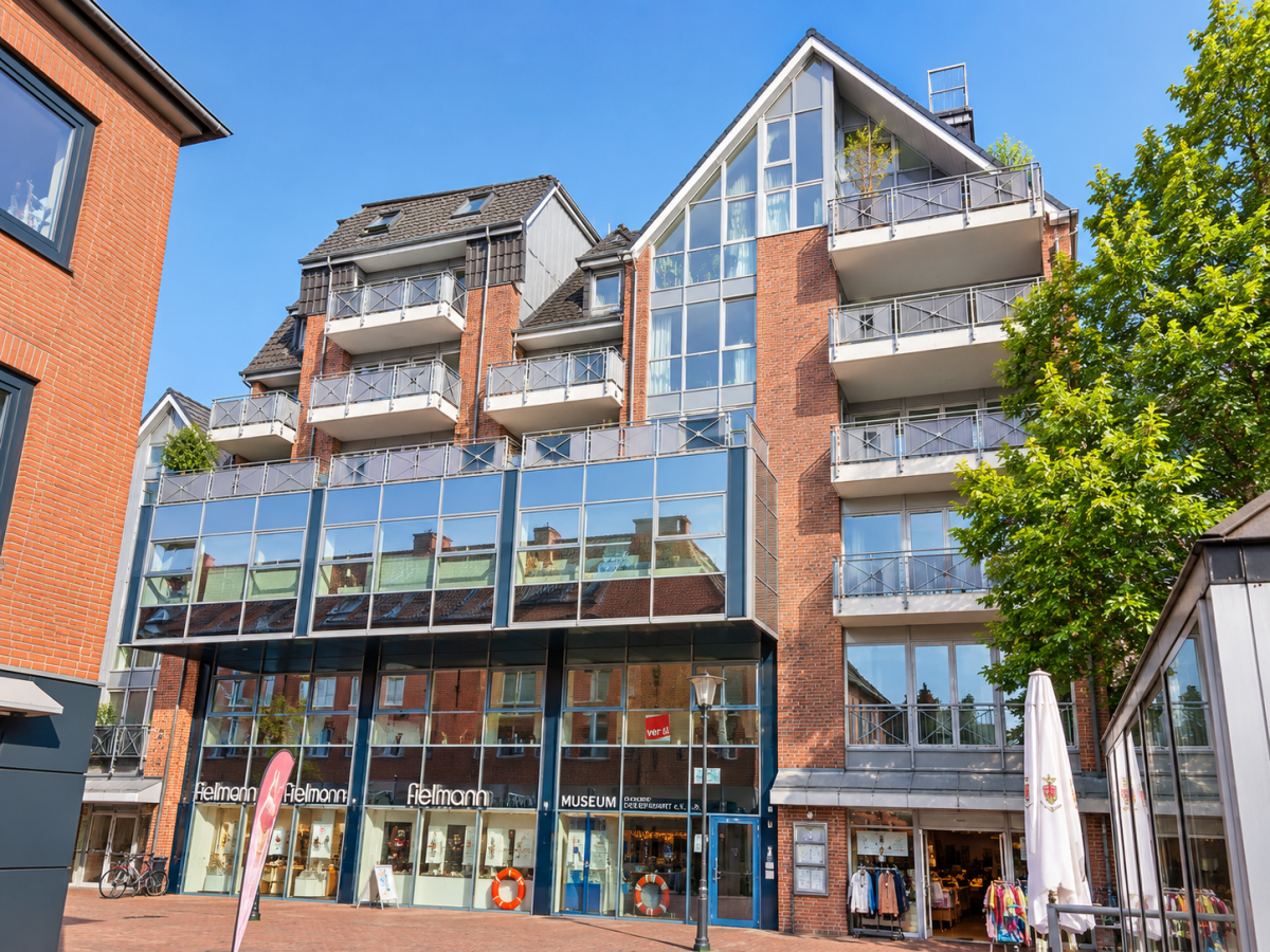 Neubau eines Wohn- und Geschäftshauses